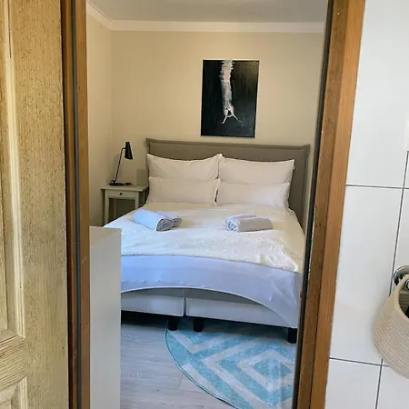 Klara Hopper Apartment, Old Town House, Sea View *