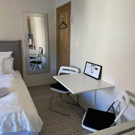 Klara Hopper Apartment, Old Town House, Sea View